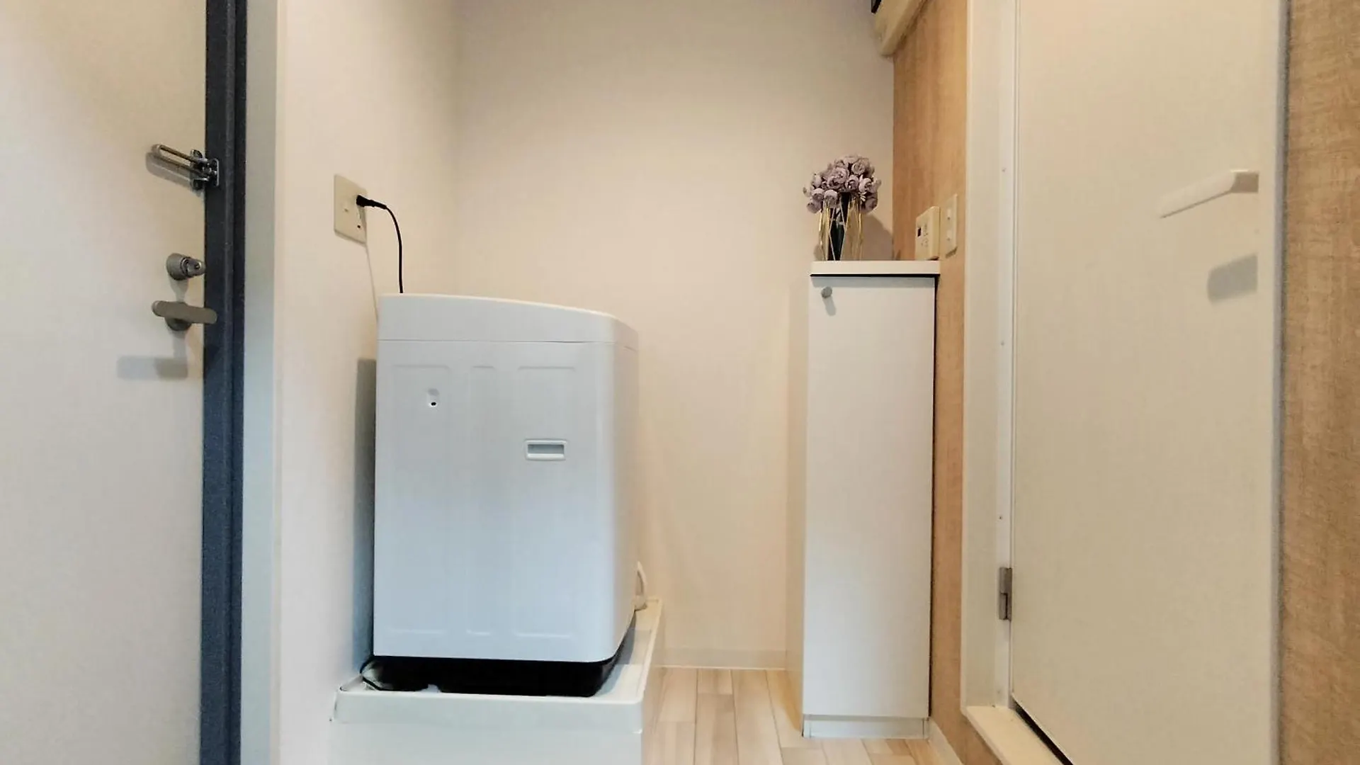 D新宿最中心 两室 新大久保站5分-2 Rooms Shinjuku Center 5 Mins To St Max 4P 新宿 涉谷 表参道 池袋 上野 代代木 银座 原宿 Tōkyō