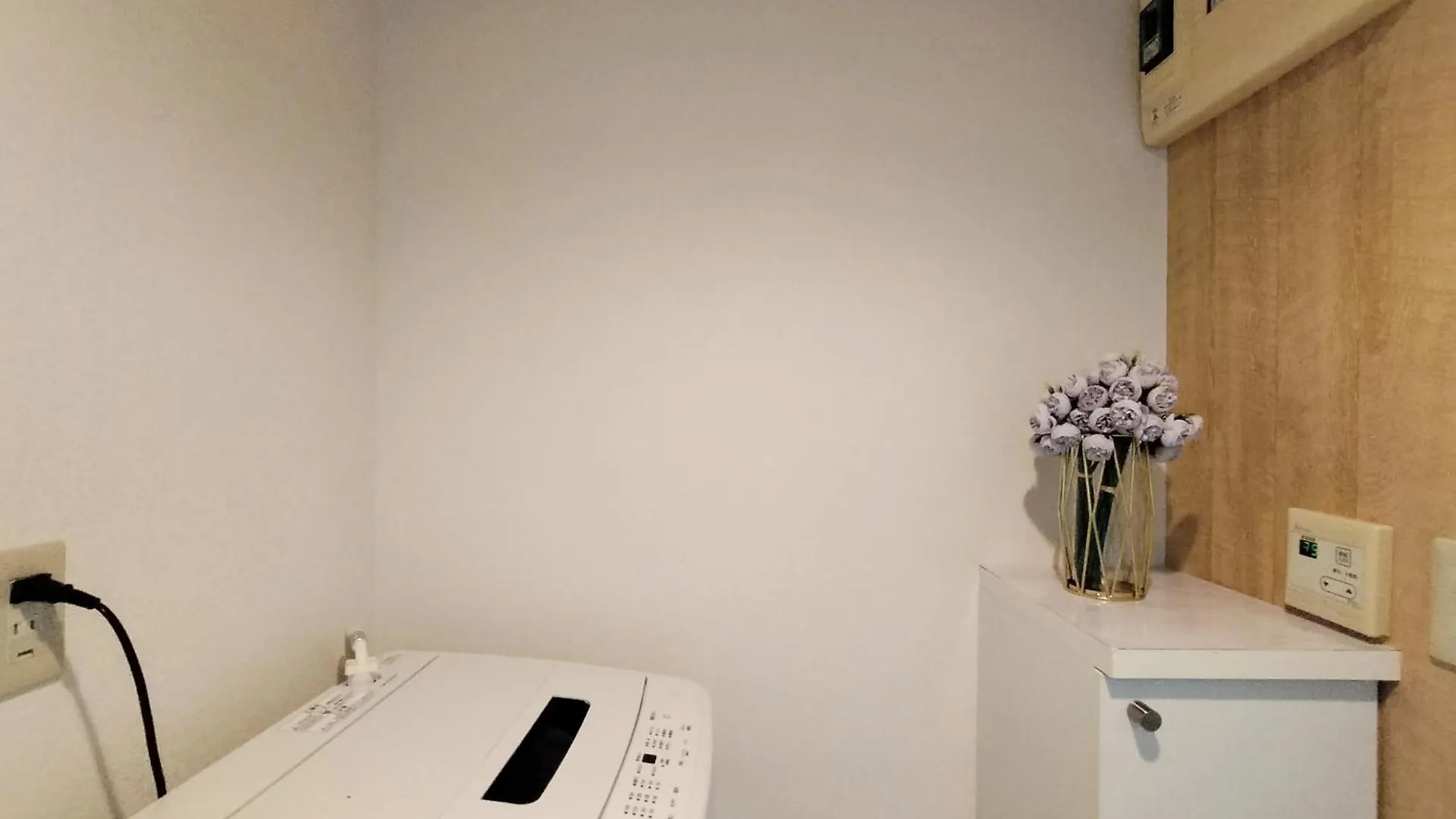 D新宿最中心 两室 新大久保站5分-2 Rooms Shinjuku Center 5 Mins To St Max 4P 新宿 涉谷 表参道 池袋 上野 代代木 银座 原宿 Tokyo Apartment